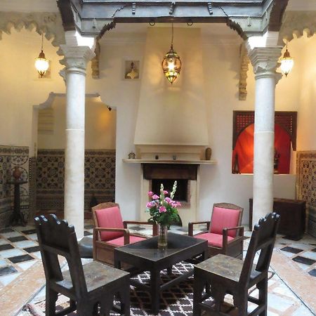 Riad Arous Chamel Tanger Luaran gambar
